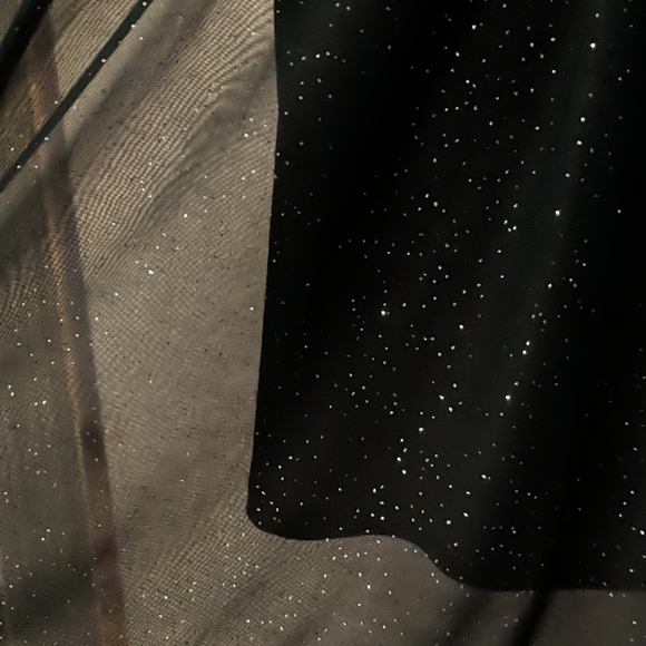 Tunic - Picture 3 of 3